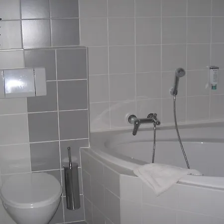 Hotel Ambiente 3*